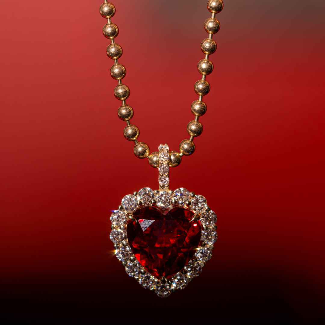 El Gran Amor Pendant with 14k chain