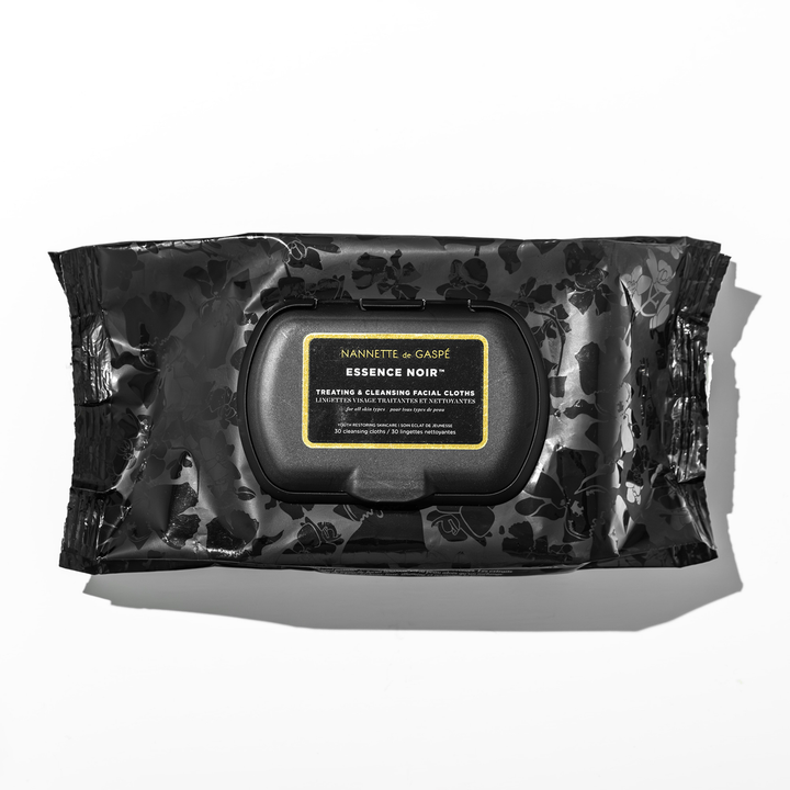 ESSENCE NOIR™ TREATING & CLEANSING CLOTHS