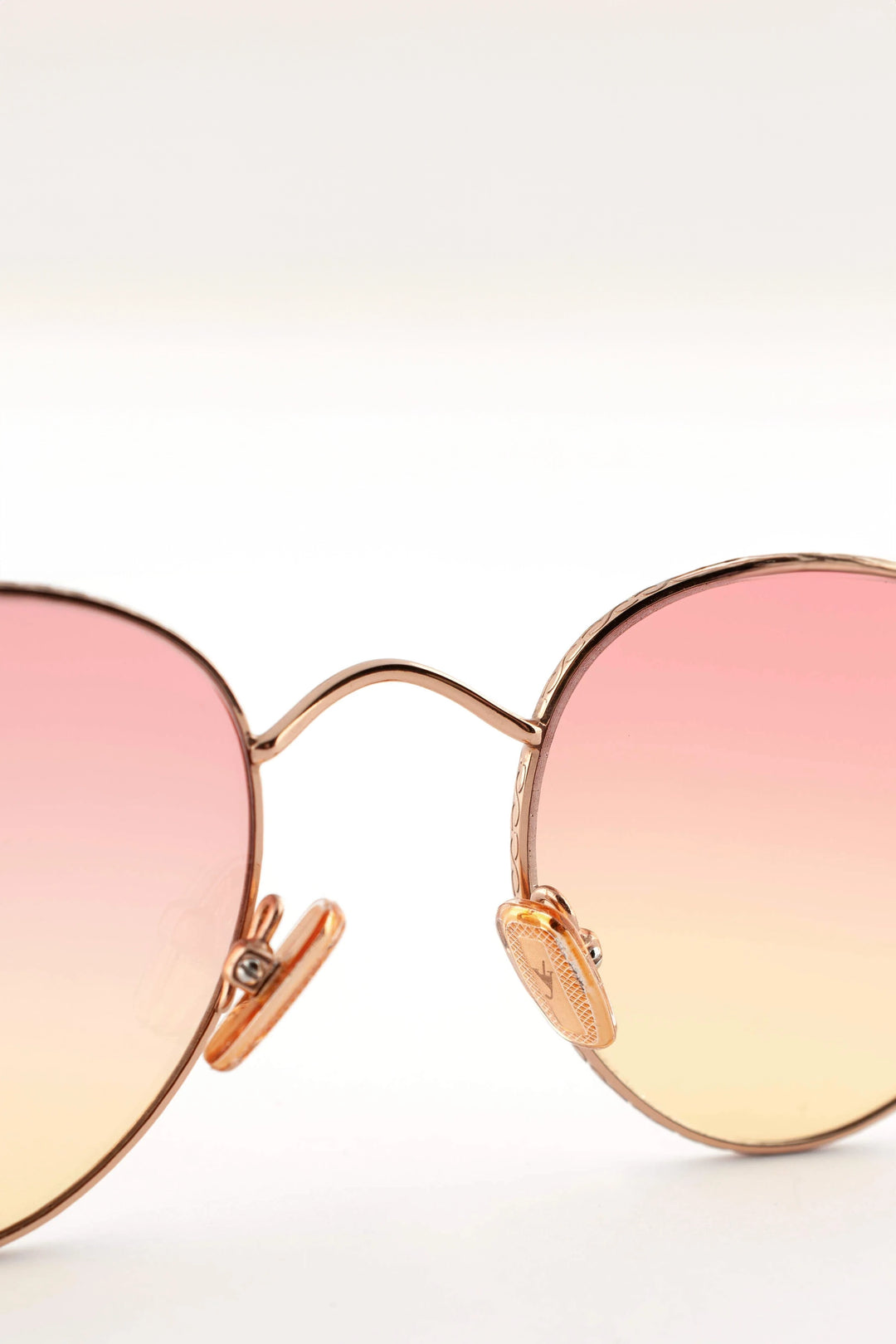 Jockey Sunglasses - Rose Gold / Pink Gradient